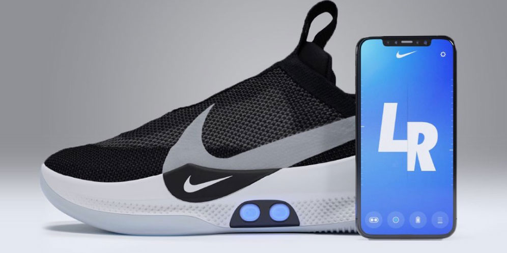 Sepatu Nike Keren Ini Bisa Dikontrol Pake Smartphone!